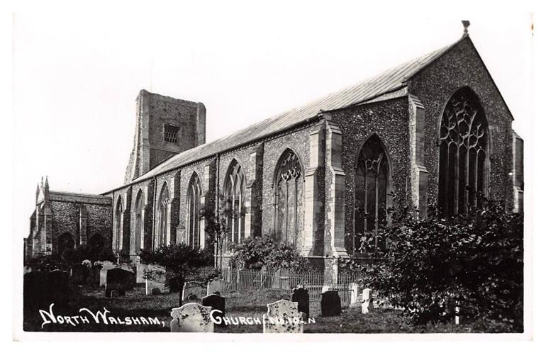 Photograph. North Walsham Church Postcard 1915. (North Walsham Archive).