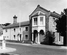 Council Offices, The Cedars, Yarmouth Road c1960.