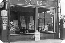 Harmer & Scott's Garage on the Norwich Road.