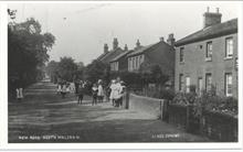 A view of New Road in 1911