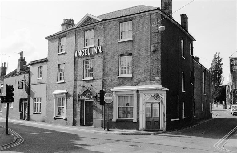 Photograph. The Angel Public House, North Walsham (North Walsham Archive).