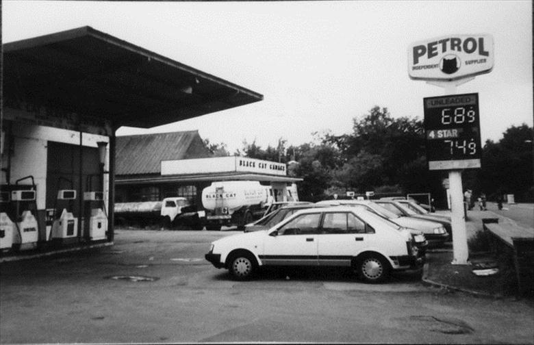 Photograph. Black Cat Garage, Yarmouth Road, North Walsham. (North Walsham Archive).