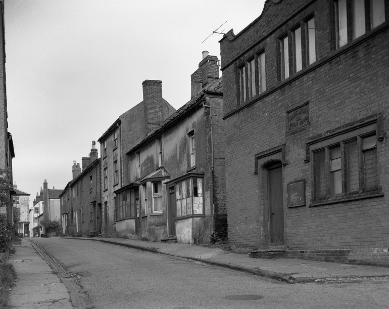 Photograph. Congregational Church Sunday School Hall on Vicarage Street (North Walsham Archive).