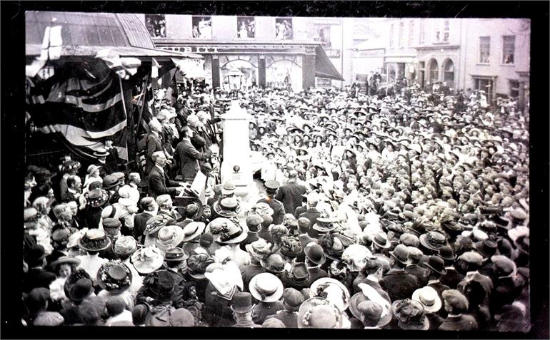 Photograph. Dedication of the drinking fountain in North Walsham Market Place. (North Walsham Archive).