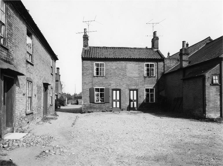 Photograph. Dog Yard 1960 (North Walsham Archive).