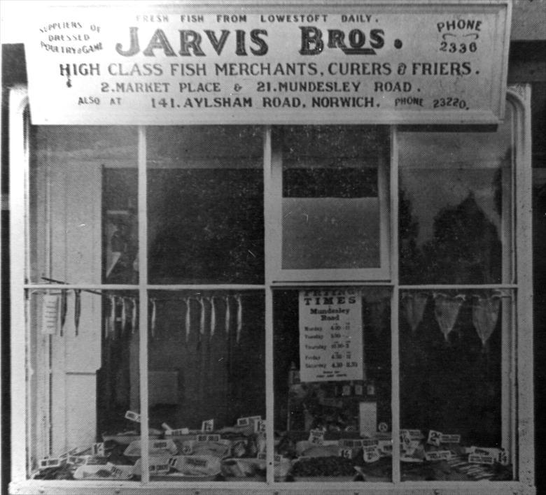 Photograph. Jarvis Bros, Fishmongers, 2 Market Place, North Walsham. After C.Mace, photographer (1947) (North Walsham Archive).