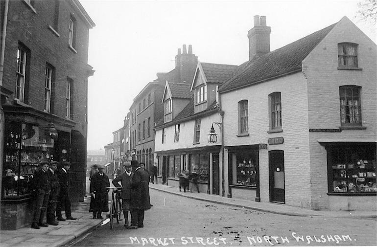 Photograph. Market Place / Church Street. 1925 - 1935. (North Walsham Archive).