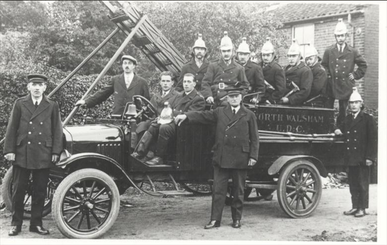 Photograph. North Walsham Fire Brigade. (North Walsham Archive).