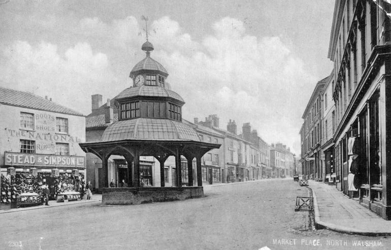 Photograph. North Walsham Market Place. 1904 postcard. (North Walsham Archive).