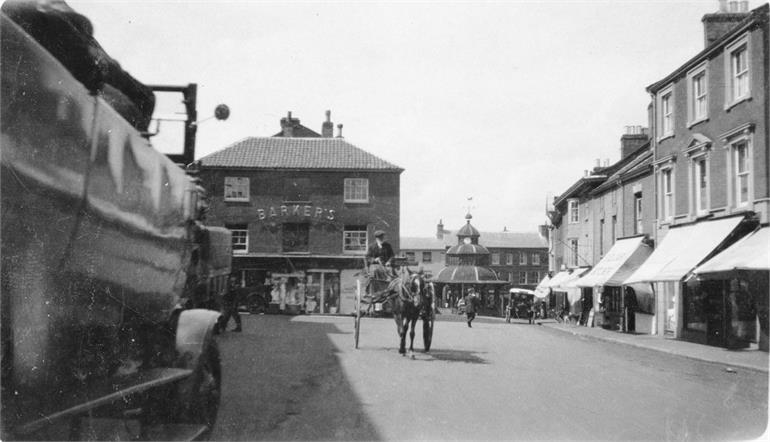 Photograph. North Walsham Market Place with Horse and Cart 1924 (North Walsham Archive).