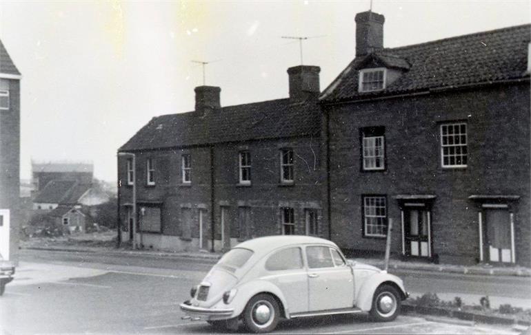 Photograph. Vicarage Street, North Walsham. (North Walsham Archive).